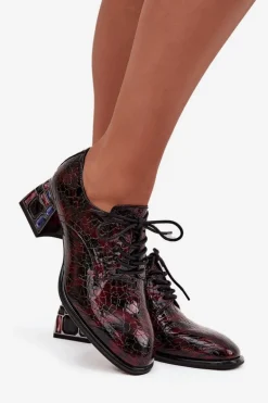 Skórzane Lakierowane Półbuty Damskie Na Obcasie Z Kryształkami Artiker 57C0073 Bordowe