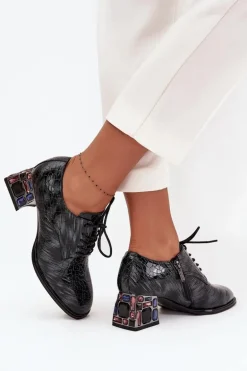 Skórzane Lakierowane Półbuty Damskie Na Obcasie Z Kryształkami Artiker 57C0072 Szare