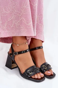 Skórzane Lakierowane Sandały Damskie Na Słupku Czarne Mevonelle