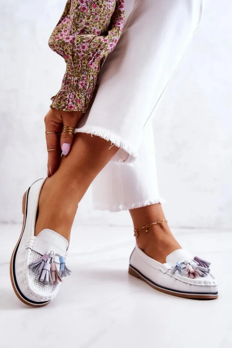 Skórzane Mokasyny Damskie Z Frędzlami Białe Laressa