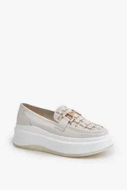 Skórzane Mokasyny Damskie Na Platformie Ze Złotą Ozdobą Vinceza 89105 Jasnobeżowe