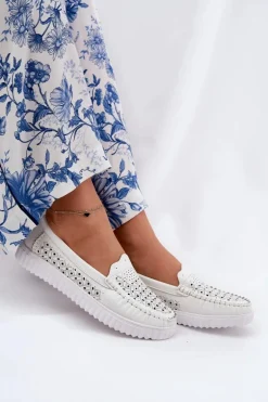 Skórzane Mokasyny Damskie Z Ażurowym Wzorem Vinceza 88028 Białe