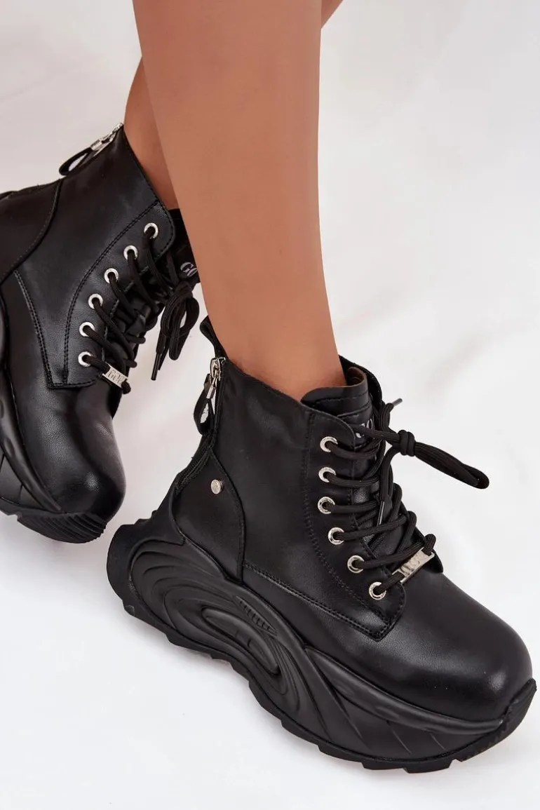 Skórzane Ocieplane Botki Damskie Na Platformie GOE SS2N4301 Czarne