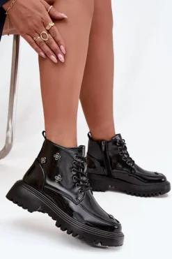 Skórzane Ocieplane Botki Damskie Z Ozdobami Lakierowane Artiker 57C0345 Czarne