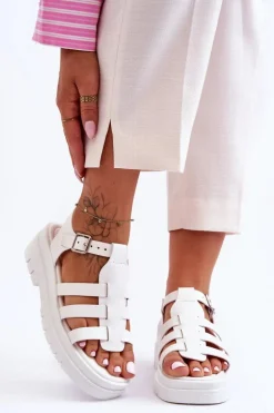 Skórzane Płaskie Sandały Z Paseczkami Białe Diosa