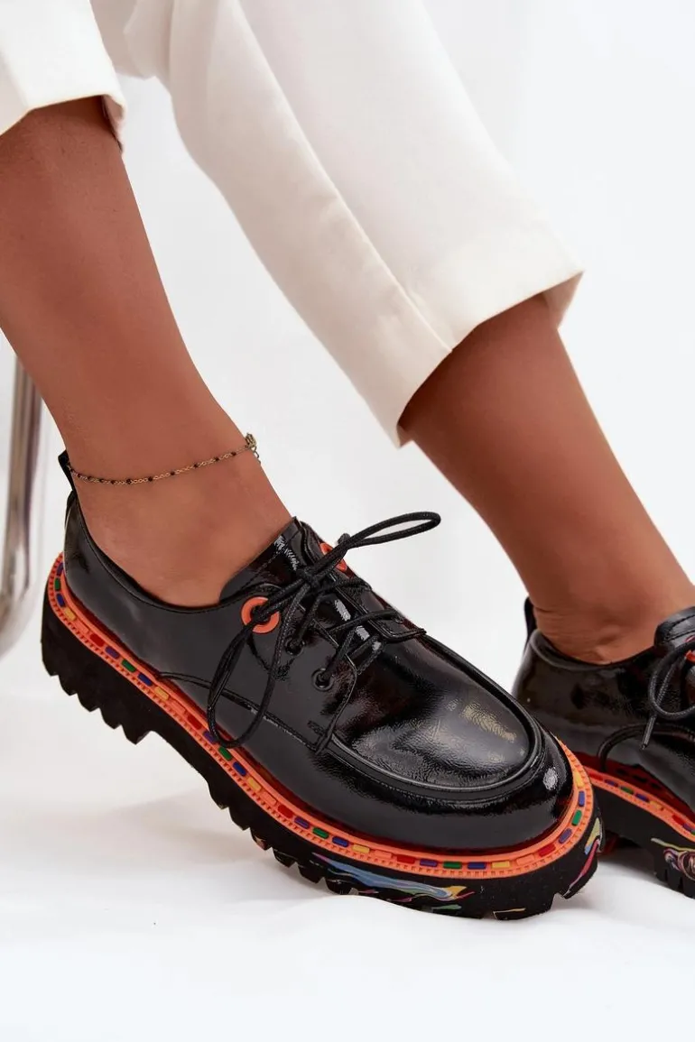 Skórzane Półbuty Damskie Lakierowane Artiker 57C0176 Czarne