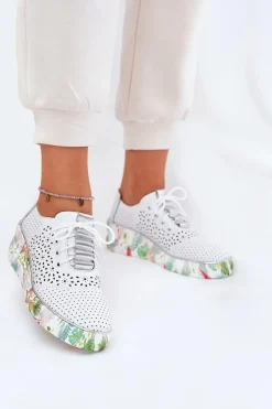 Skórzane Półbuty Damskie Na Koturnie Artiker 56C1799 Biało-Srebrne