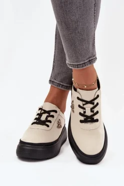 Skórzane Półbuty Damskie Na Platformie Z Przypinką Vinceza 41495 Beżowe