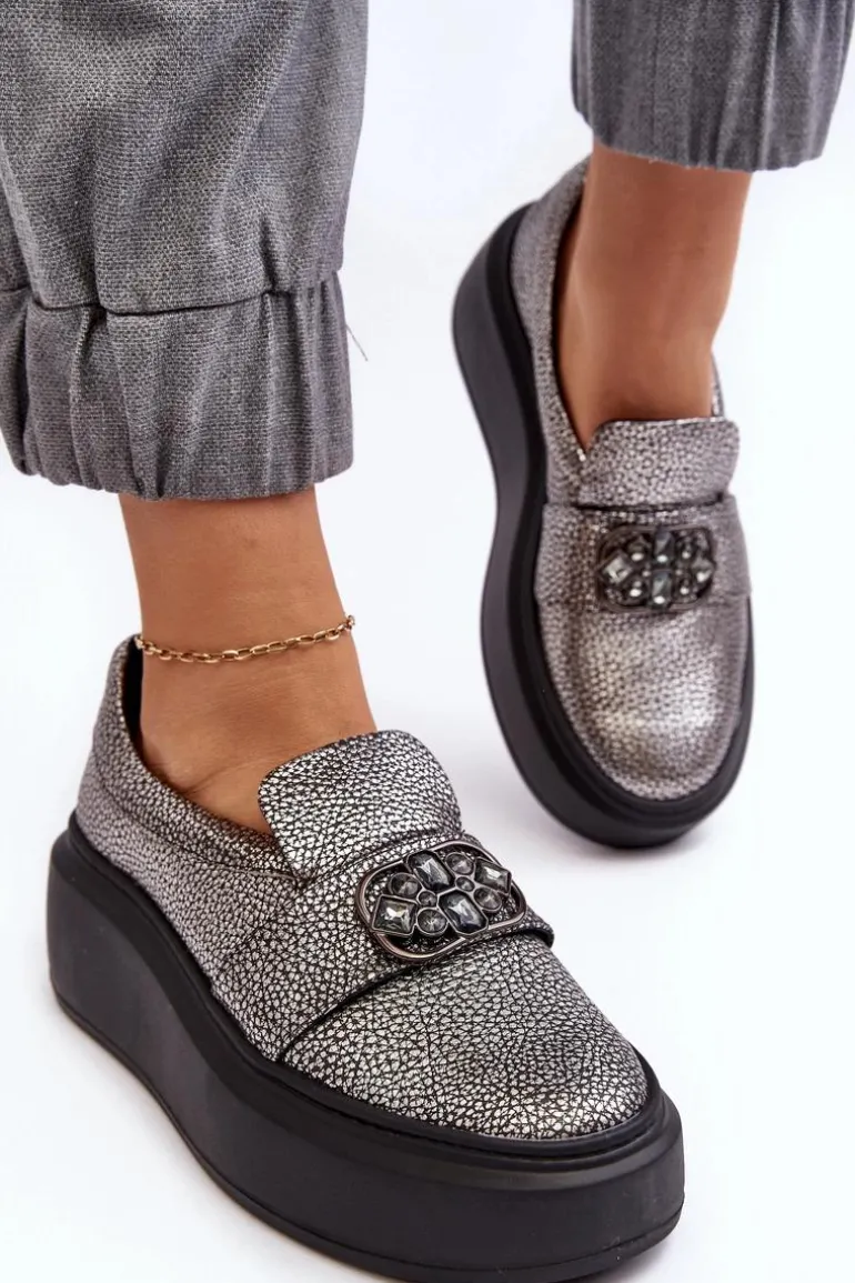 Skórzane Półbuty Damskie Na Platformie Z Ozdobą Laura Messi 2697/810 Srebrne