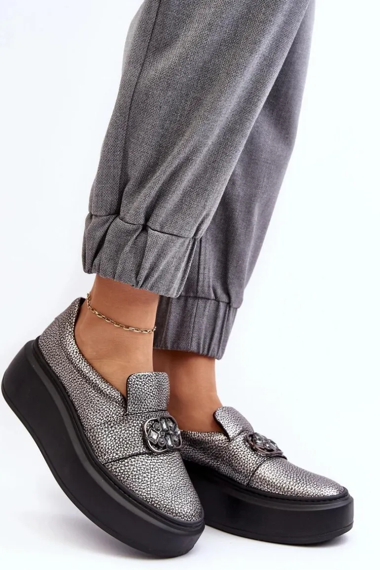 Skórzane Półbuty Damskie Na Platformie Z Ozdobą Laura Messi 2697/810 Srebrne