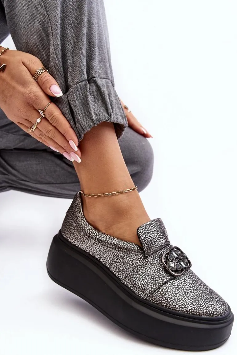 Skórzane Półbuty Damskie Na Platformie Z Ozdobą Laura Messi 2697/810 Srebrne