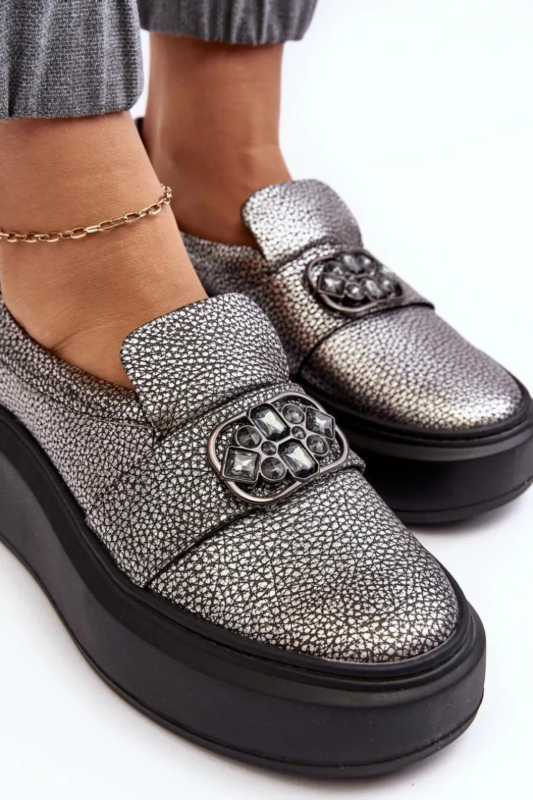 Skórzane Półbuty Damskie Na Platformie Z Ozdobą Laura Messi 2697/810 Srebrne