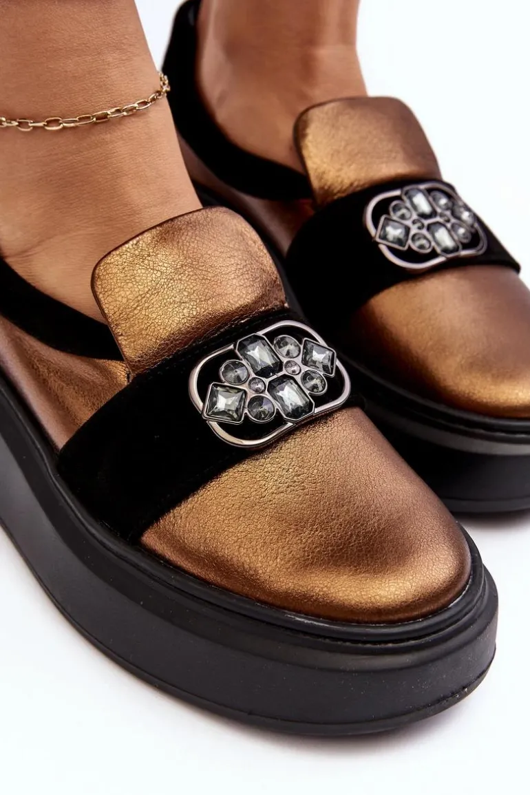 Skórzane Półbuty Damskie Na Platformie Z Ozdobą Laura Messi 2697/744-300 Złote