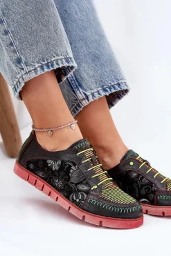 Skórzane Półbuty Damskie Wzorzyste Maciejka 06784-20 Czarne