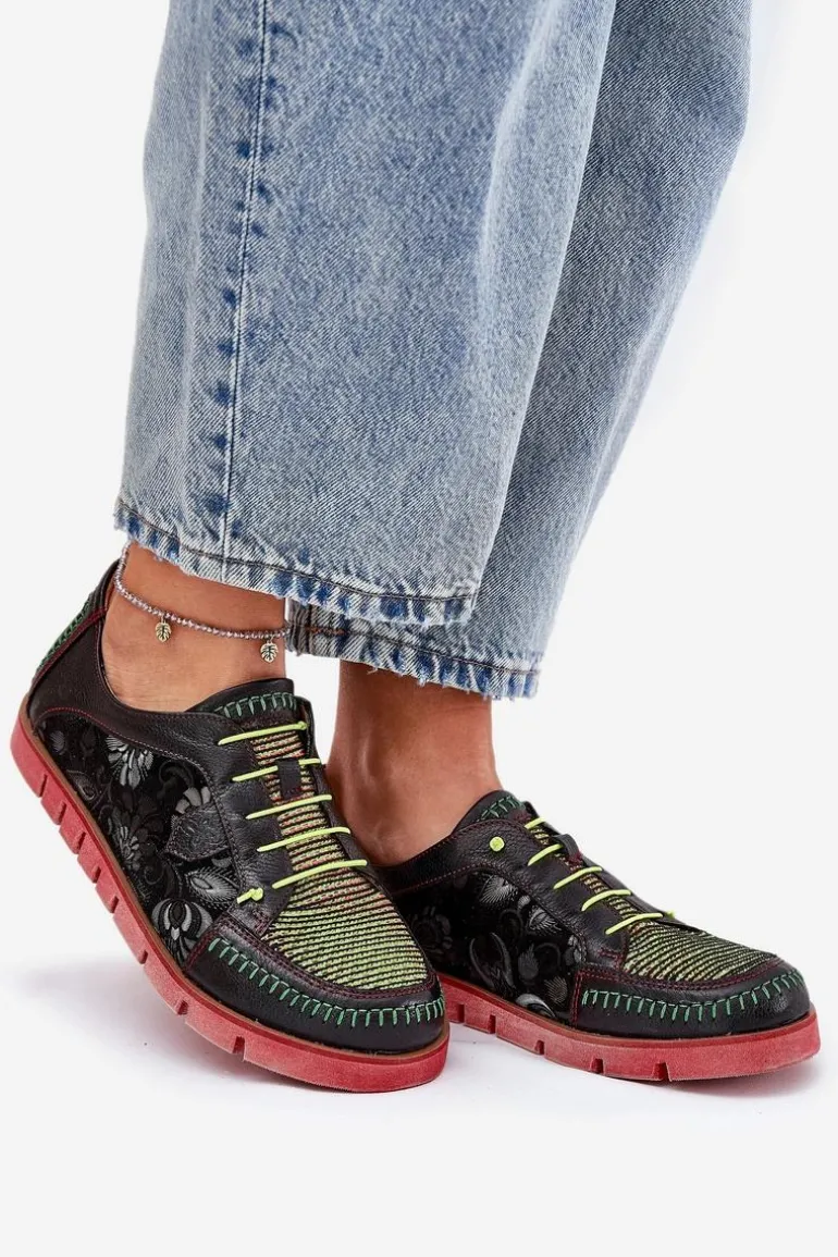 Skórzane Półbuty Damskie Wzorzyste Maciejka 06784-20 Czarne