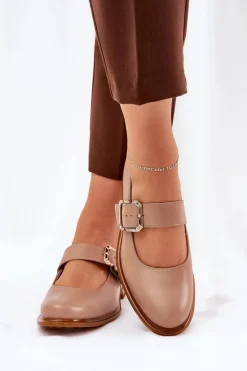 Skórzane Półbuty Damskie Z Klamrą Laura Messi 2980 Ciemnobeżowe