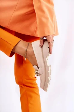 Skórzane Półbuty Loafery Łańcuch Jasnobeżowe Amicable