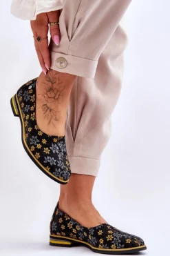 Skórzane Półbuty Maciejka Żółte Kwiaty 05035-38 Czarne