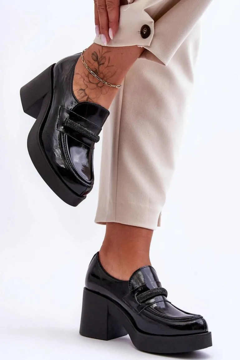 Skórzane Półbuty Na Słupku Z Ozdobą Czarne Lemar Gelanor