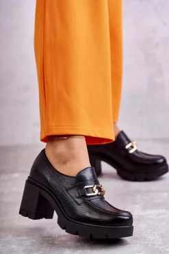 Skórzane Półbuty Na Słupku Ze Złotą Ozdobą Czarne Lemar Mikeyla