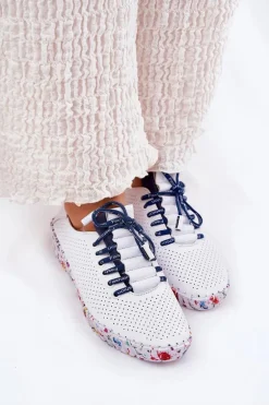 Skórzane Półbuty Na Wzorzystej Platformie Artiker 52C1713 Biało-Granatowe