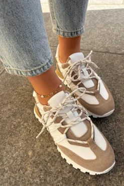 Skórzane Półbuty Sneakersy Damskie Artiker 56C1738 Beżowo-Złote