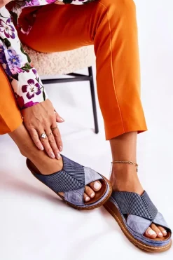 Skórzane Profilowane Klapki Maciejka 04986-17 Niebieskie