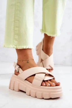 Skórzane Sandałki Na Platformie Jasnobeżowe Betti