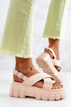 Skórzane Sandałki Na Platformie Jasnobeżowe Betti