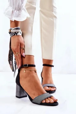 Skórzane Sandałki Na Słupku Czarno-Srebrne Lorene