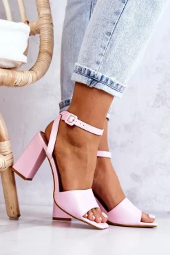 Skórzane Sandałki Na Słupku Różowe Estrella