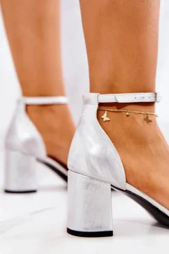 Skórzane Sandałki Na Słupku Przecierane Srebrne Lorene