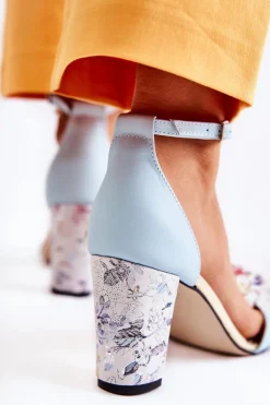 Skórzane Sandałki Na Słupku Z Kryształkami Niebieskie Velinda