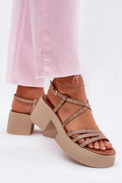 Skórzane Sandały Damskie Maciejka 06990-25 Złote