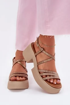 Skórzane Sandały Damskie Maciejka 06990-25 Złote