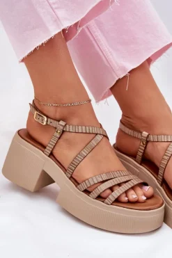 Skórzane Sandały Damskie Maciejka 06990-25 Złote