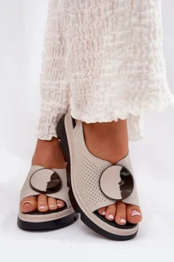 Skórzane Sandały Damskie Na Koturnie Z Ozdobą S.Barski LR51-788 Beżowe