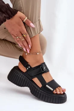 Skórzane Sandały Damskie Na Platformie Czarne Mertella