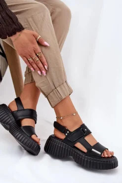 Skórzane Sandały Damskie Na Platformie Czarne Mertella