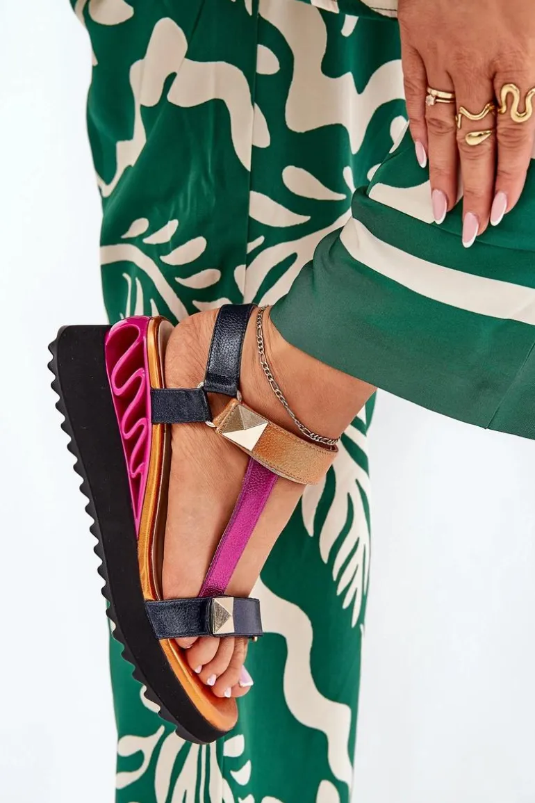 Skórzane Sandały Damskie Na Koturnie D&A CR51-135 Multikolor