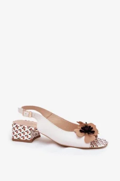 Skórzane Sandały Damskie Na Klocku Z Ozdobnym Kwiatem Laura Messi 2973 Białe