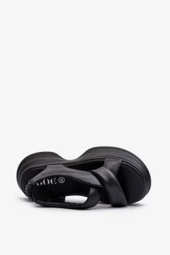 Skórzane Sandały Damskie Na Masywnej Podeszwie Czarne GOE NN2N4106