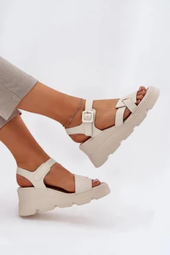 Skórzane Sandały Damskie Na Koturnie Artiker 54C1624 Beżowe