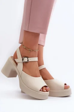 Skórzane Sandały Damskie Na Obcasie Vinceza 66627 Beżowe