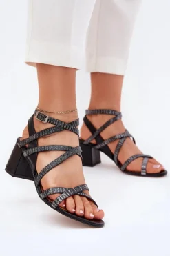 Skórzane Sandały Damskie Z Paseczkami Na Słupku Maciejka 06969-01 Czarne