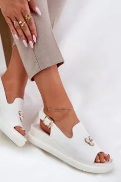 Skórzane Sandały Damskie Z Ozdobą Vinceza 66757 Białe