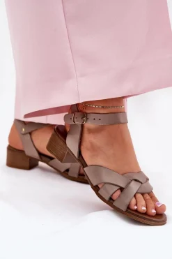 Skórzane Sandały Na Delikatnym Obcasie Zazoo 40372 Ciemnobeżowe