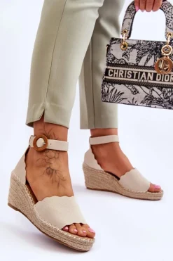 Skórzane Sandały Na Koturnie Comfort Shoe Beżowe Verola