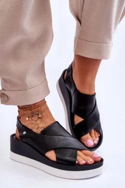 Skórzane Sandały Na Koturnie Czarne Morgan