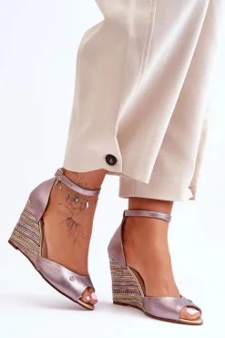 Skórzane Sandały Na Koturnie Laura Messi 2603/783 Srebrne